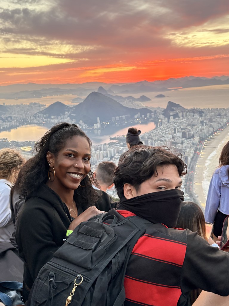 Amanecer en Morro Dois Irmãos (Sendero)